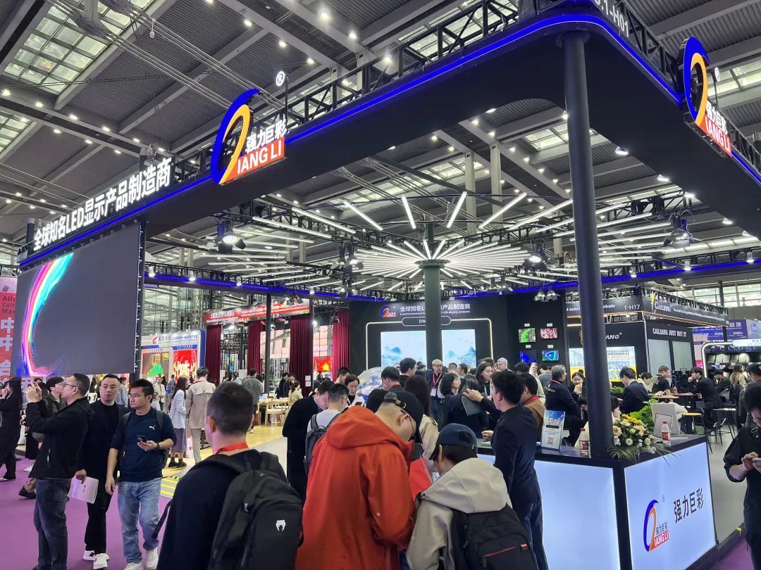 逛展报告!深圳这场展会正在重新定义“显示”新边界 逛展报告!深圳这场展会正在重新定义“显示”新边界